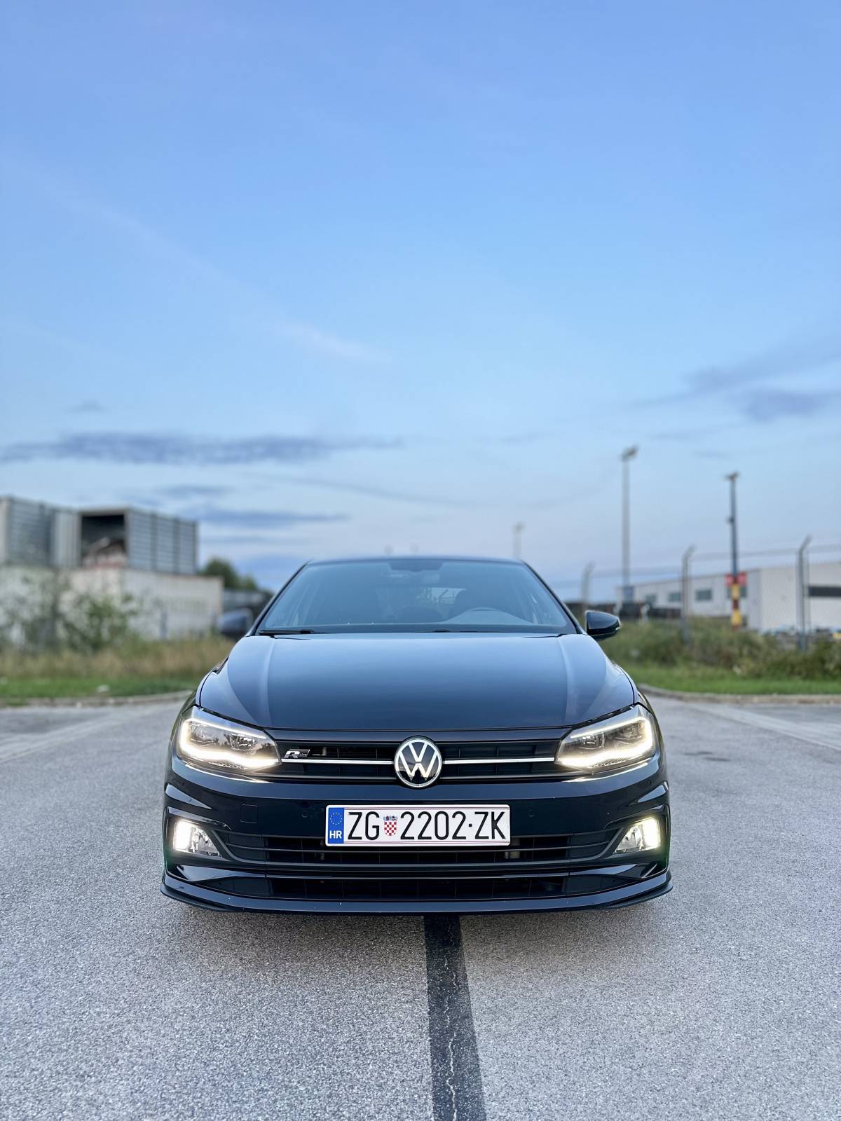 VW Polo TDi DSG 2x R-line