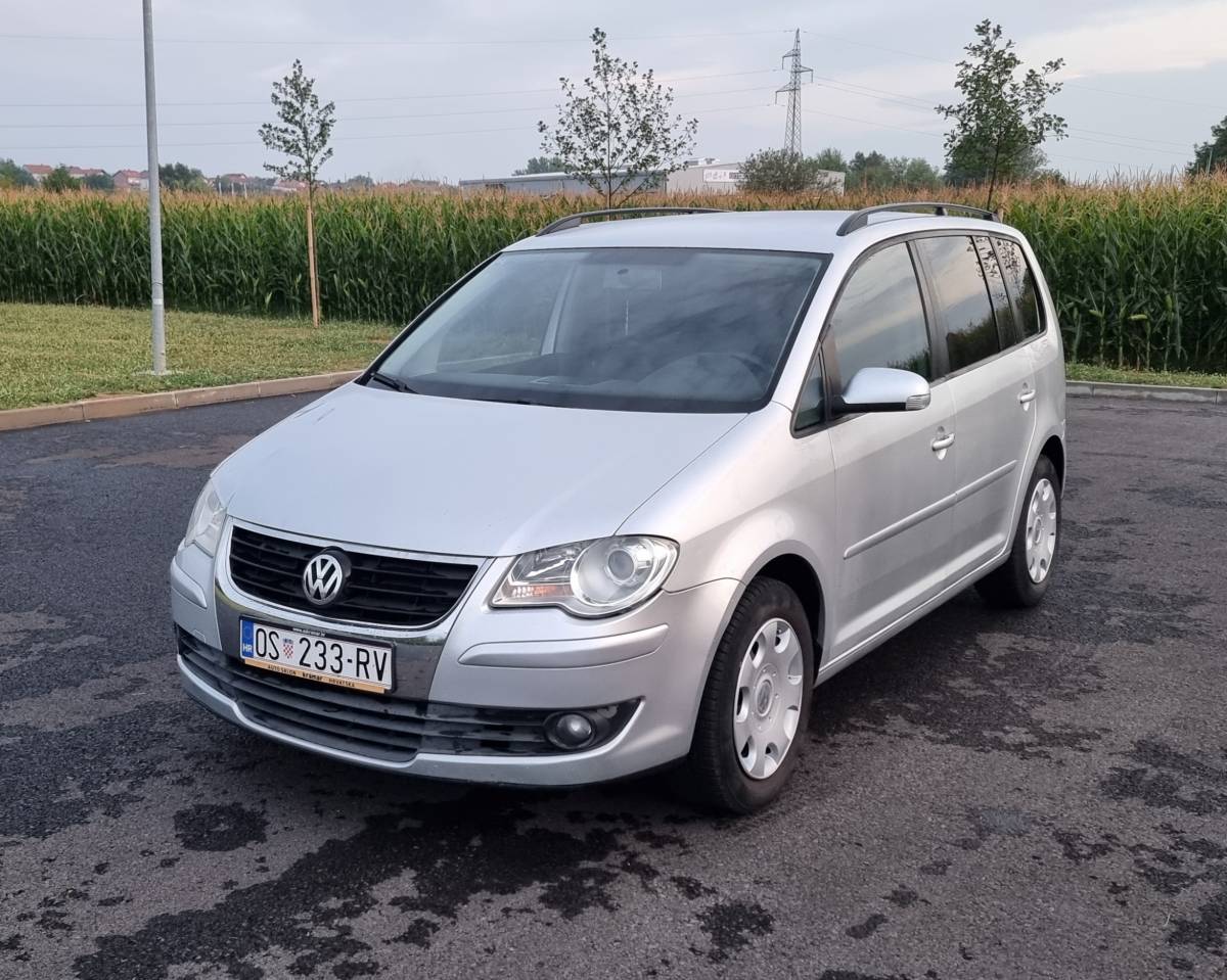 VW TOURAN 1.9 TDI, TRENDLINE, Moguća zamjena