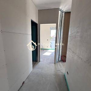Zagreb,Sesvete,4-Ssoban stan 76m2(S2G2) na 1 katu,spremište,parking