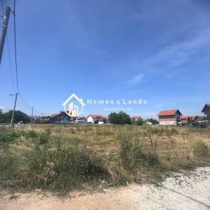 Zagreb,Sesvetska Sopnica,zemljište 350m2 za izgradnju do 3 stambene 