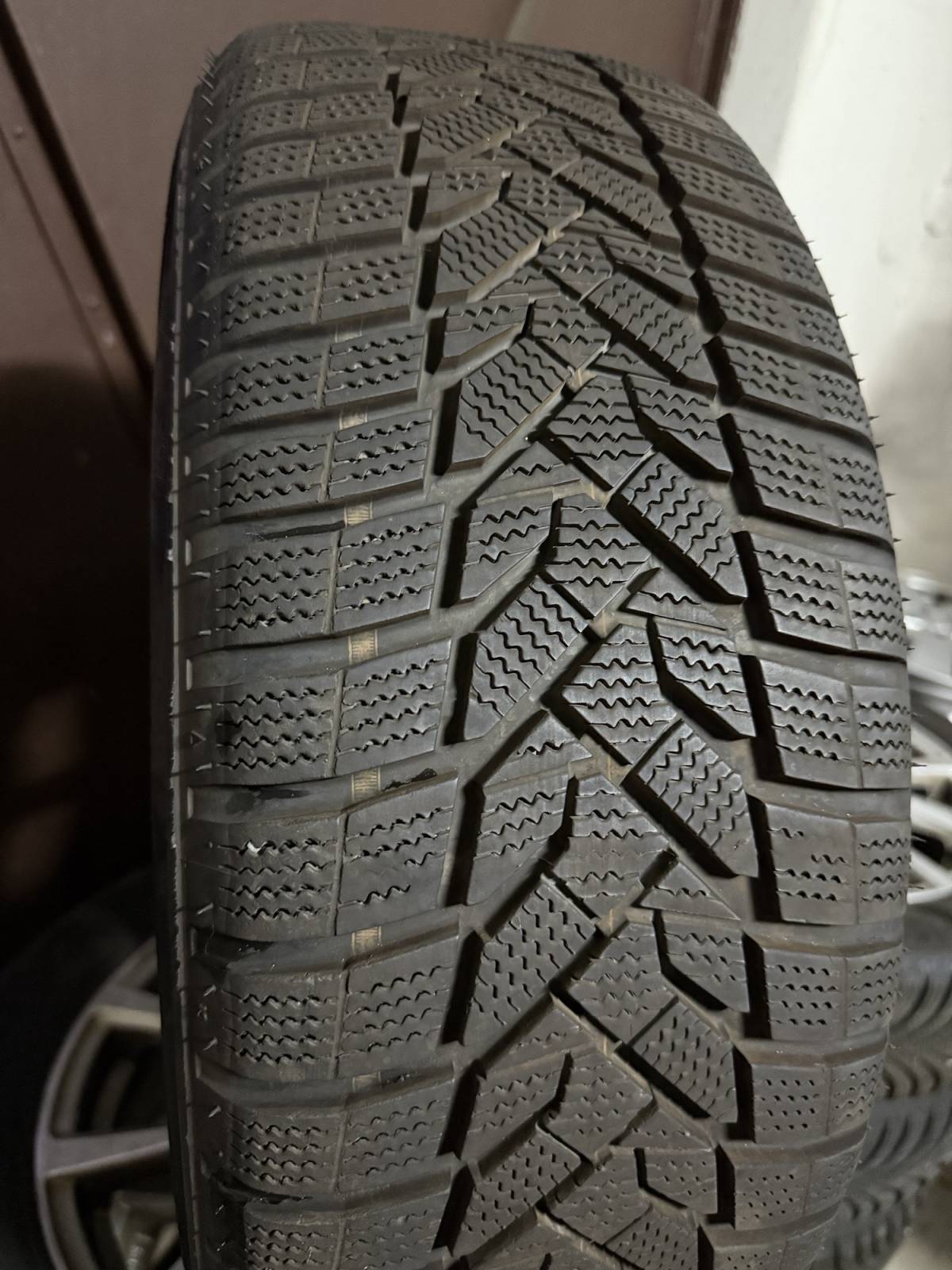 Zimske gume Nexen WinGuard Sport 2  205/55R16  / 2 komada