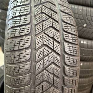 Zimske gume Pirelli Scorpion Winter 215/65R17 / 4 komada