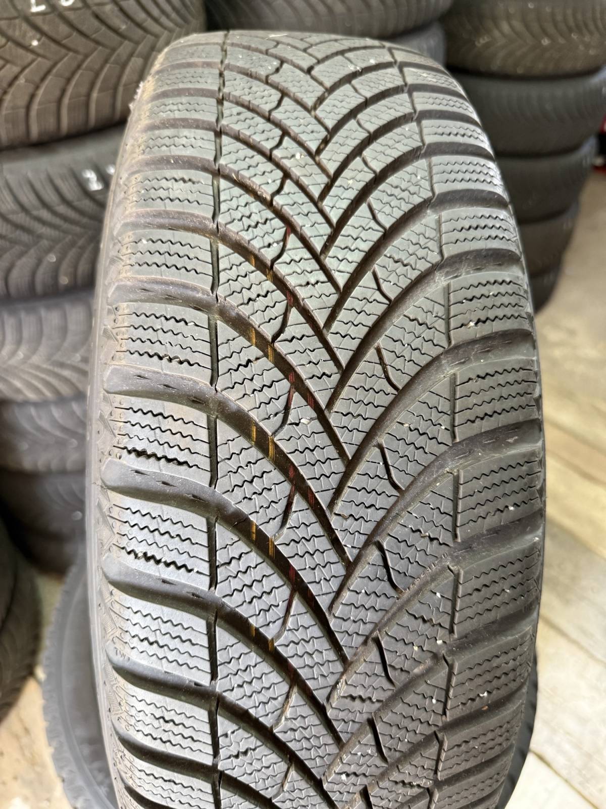 Zimske gume Semperit Speed Grip 5  205/55R16  / 4 komada