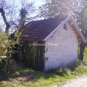 5.927 m2 sa ucrtanim objektom! 