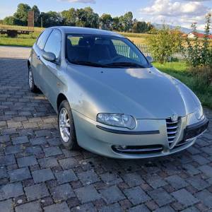 Alfa Romeo 147
