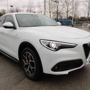 Alfa Romeo Stelvio 2.2 MJT Q4 210KS AUTOMATIK Ti *NAVIGACIJA, KOŽA, KAMERA*