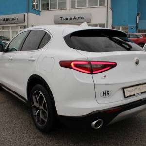 Alfa Romeo Stelvio 2.2 MJT Q4 210KS AUTOMATIK Ti *NAVIGACIJA, KOŽA, KAMERA*