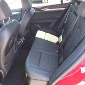 Alfa Romeo Stelvio 2.2 MJT Q4 AUTOMATIK *NAVIGACIJA, KAMERA*