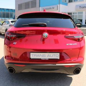 Alfa Romeo Stelvio 2.2 MJT Q4 AUTOMATIK *NAVIGACIJA, KAMERA*