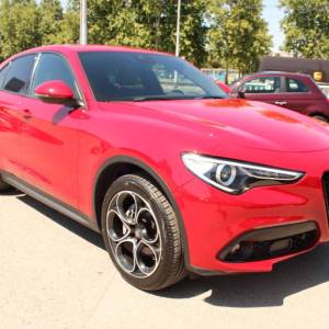 Alfa Romeo Stelvio 2.2 MJT Q4 AUTOMATIK *NAVIGACIJA, KAMERA*