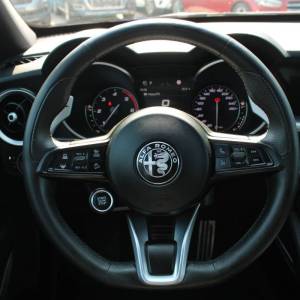 Alfa Romeo Stelvio 2.2 MJT Q4 AUTOMATIK *NAVIGACIJA, KAMERA*