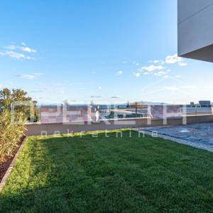 Apartman u novogradnji s otvorenim pogledom prema moru, 89,77 m2