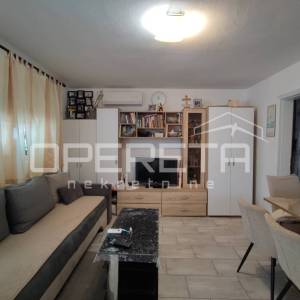 Apartmanska kuća s četiri stambene jedinice, 190 m², Vir