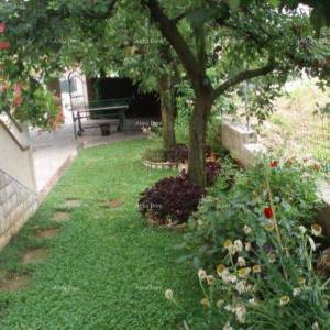 Apartmanska kuća sa 5 apartmana, svaki s predivnim pogledom na more