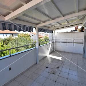 Apartmanski objekt s 6 odvojenih apartmana i garažom, Rovinj, Istra