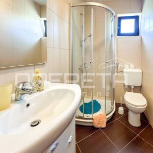 Apartmanski objekt u Barbatu na otoku Rabu