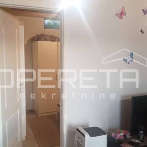 Atraktivna garsonjera s malom terasom, Žrnovo, Korčula