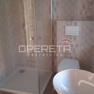 Atraktivna garsonjera s malom terasom, Žrnovo, Korčula