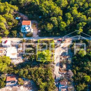 Atraktivno Građevinsko Zemljište, 340m2, uvala Tri Porte, Korčula