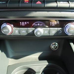 Audi A3 30TFSI Sport *LED,NAVIGACIJA,KOŽA*