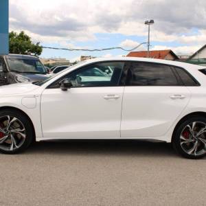 Audi A3 45 TFSi E S-tronic S-line *VIRTUAL, LED, NAVIGACIJA*