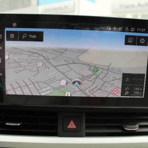 Audi A4 30TDi *VIRTUAL,LED,KOŽA*