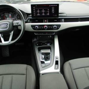 Audi A4 Avant 30TDi S-tronic