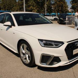 Audi A4 Avant 35 TDi S-Tronic S-Line *NAVIGACIJA, LED*
