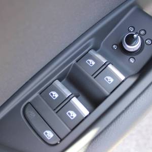 Audi A4 Avant 35 TDi S-Tronic S-Line *NAVIGACIJA, LED*