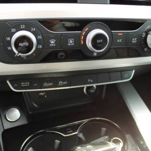 Audi A4 Avant 40 TDi S-Tronic S-Line *LED, NAVIGACIJA, KAMERA*