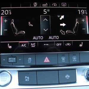 Audi A6 Avant 45TDi Quattro S-line *PANORAMA, LED, KAMERA*