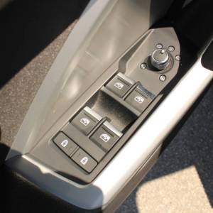 Audi Q3 35 TFSI AUTOMATIK *PANORAMA, LED, NAVIGACIJA, KAMERA*