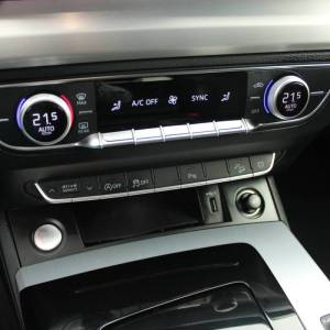 Audi Q5 Sportback 40TDi Quattro S-Line *LED, NAVIGACIJA, KAMERA*