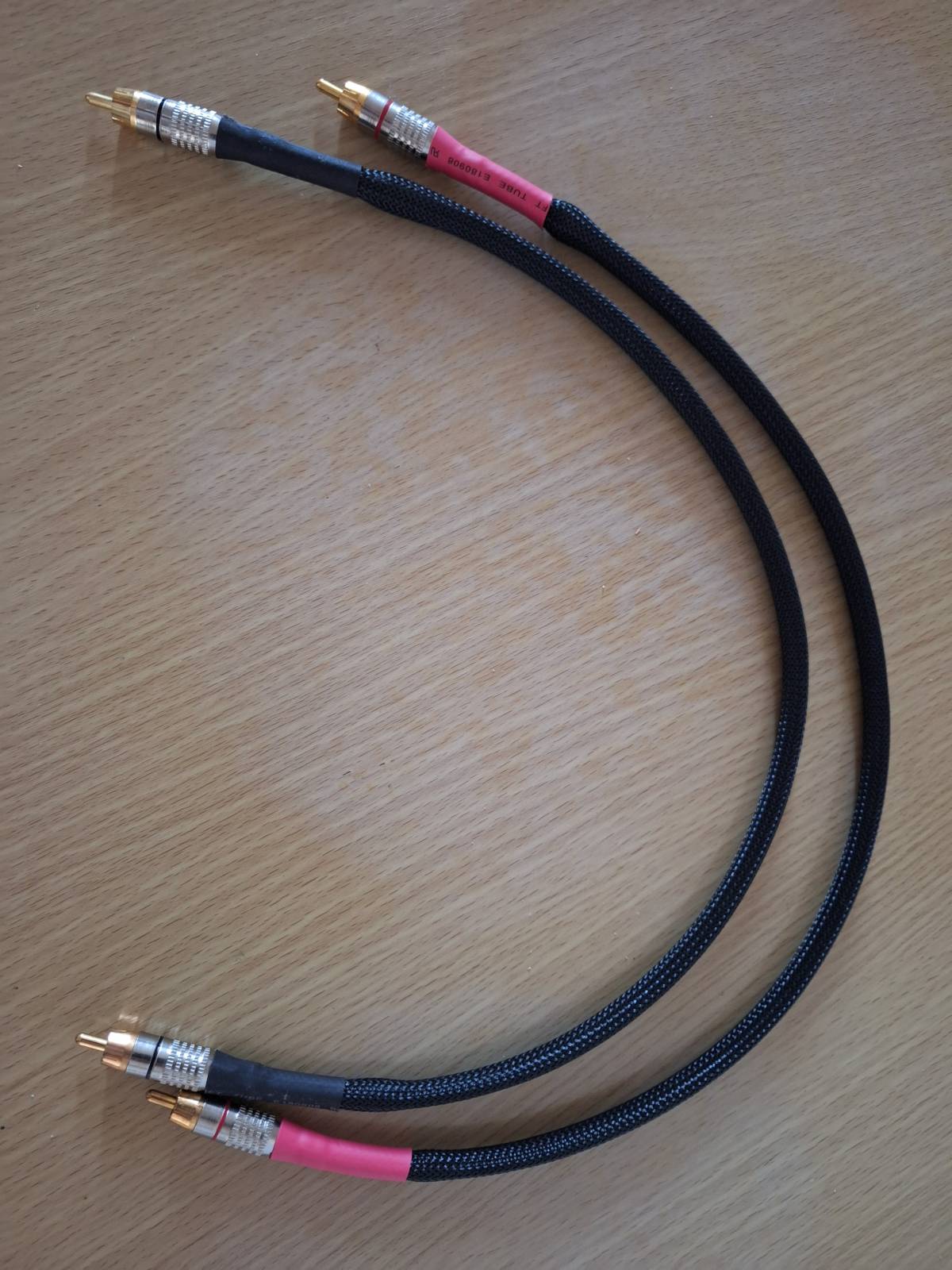 Audiofilski DIY interkonekt kabel MOGAMI (novo/neusvirano)