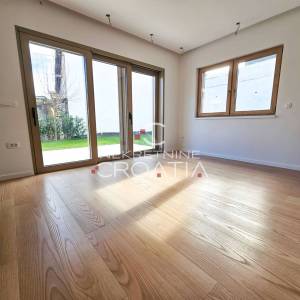  BAROKNA JEZGRA, NOVOGRADNJA, 2.885€/m2 