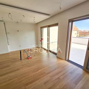  BAROKNA JEZGRA, PENTHOUSE U NOVOGRADNJI, 2.471€/m2 