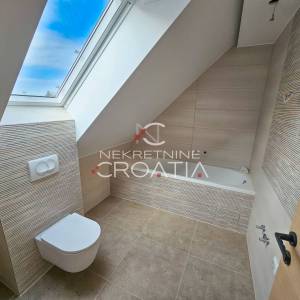  BAROKNA JEZGRA, PENTHOUSE U NOVOGRADNJI, 2.471€/m2 
