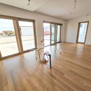  BAROKNA JEZGRA, PENTHOUSE U NOVOGRADNJI, 2.471€/m2 