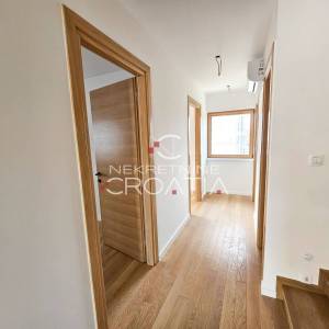  BAROKNA JEZGRA, PENTHOUSE U NOVOGRADNJI, 2.471€/m2 