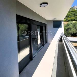 Baška, okolica, apartman na prvom katu novogradnje!
