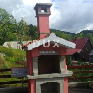 BEGOVO RAZDOLJE - Vila s bazenom, saunom i vrtom na atraktivnoj lokaciji