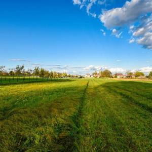  BIKOVEC: 9 km od VARAŽDINA, 5,2 €/m2!  