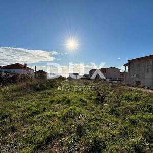 BIOGRAD, PAKOŠTANE - Najam građevinskog zemljišta 150 m od mora