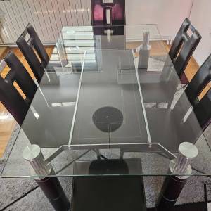 Blagovaonski set stol+6stolica