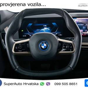 BMW iX 111.5 kWh xDrive50 Sport 523 KS, LED+TEM+HEAD+GR SJED+KAM+PANO+LASER