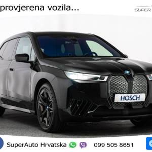 BMW iX 111.5 kWh xDrive50 Sport 523 KS, ZRAČNI+ACC+4xGR SJED+PANO+HEAD