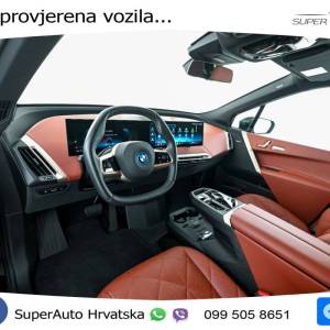 BMW iX 111.5 kWh xDrive50 Sport 523 KS, ZRAČNI+ACC+4xGR SJED+PANO+HEAD