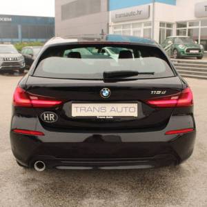 BMW serija 1 116d SportLine *NAVIGACIJA, LED*