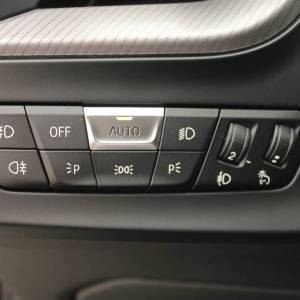 BMW serija 1 116d SportLine *NAVIGACIJA, LED*