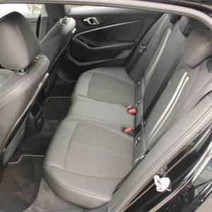BMW serija 1 116d SportLine *NAVIGACIJA, LED*